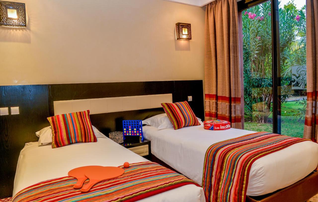 Bed and Breakfast Les Jardins De Zyriab Aït Hamid Exterior foto