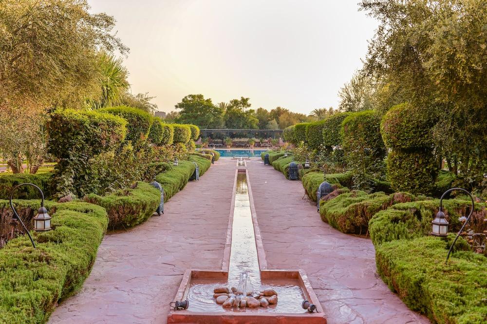 Bed and Breakfast Les Jardins De Zyriab Aït Hamid Exterior foto