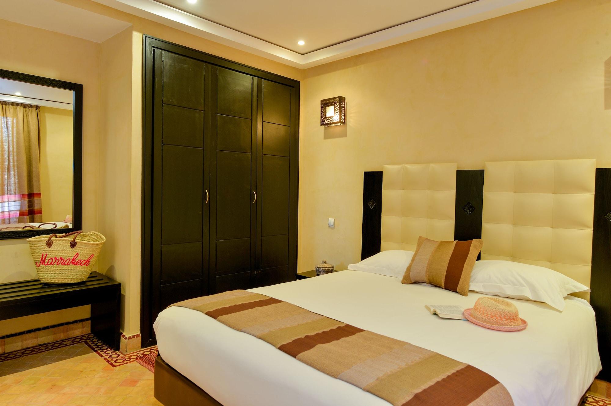 Bed and Breakfast Les Jardins De Zyriab Aït Hamid Exterior foto